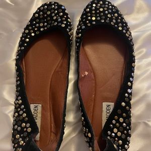 Steve Madden Studded Flats 7.5